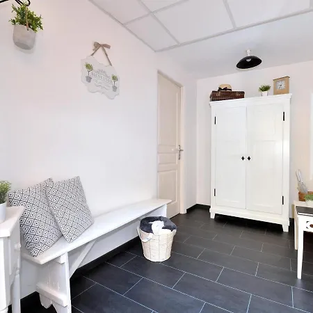 F2 Avec Jardin Privatif, Climatisation, Et Parking - Au Coeur Du Vignoble Alsacien ! - Fr-1-744-1 Feriehus