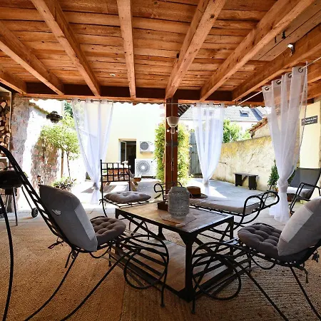 F2 Avec Jardin Privatif, Climatisation, Et Parking - Au Coeur Du Vignoble Alsacien ! - Fr-1-744-1