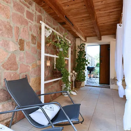 Ferienhaus F2 Avec Jardin Privatif, Climatisation, Et Parking - Au Coeur Du Vignoble Alsacien ! - Fr-1-744-1 Bergholtz